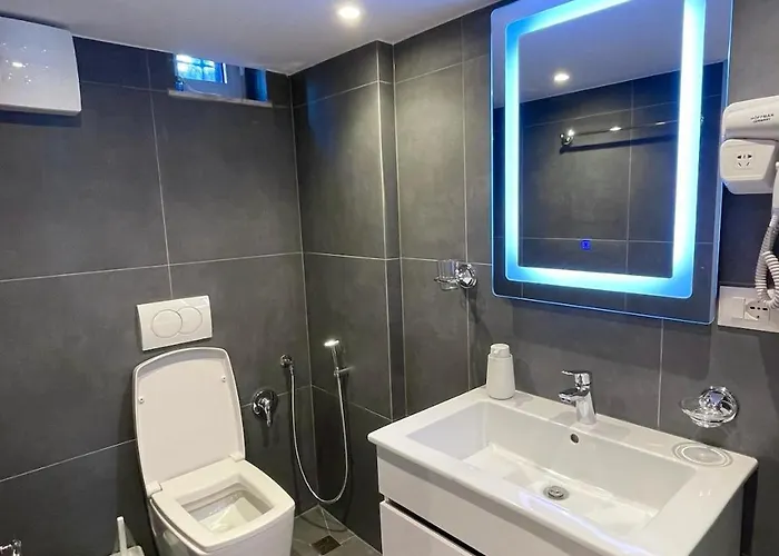 Cozy Center By Pikhost