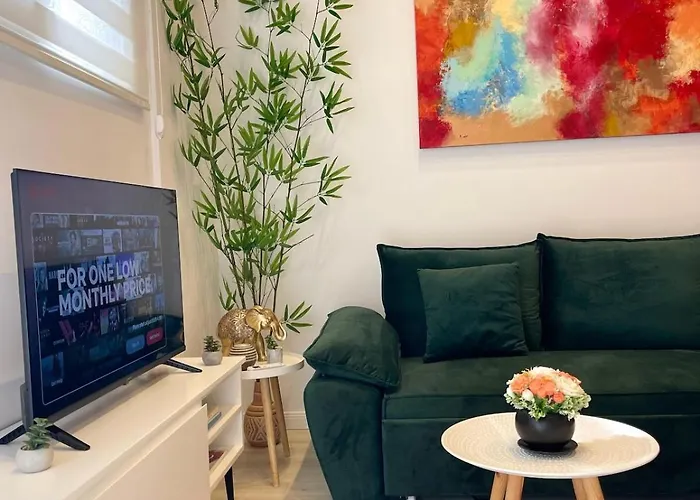 Apartmán Cozy Center By Pikhost Tirana