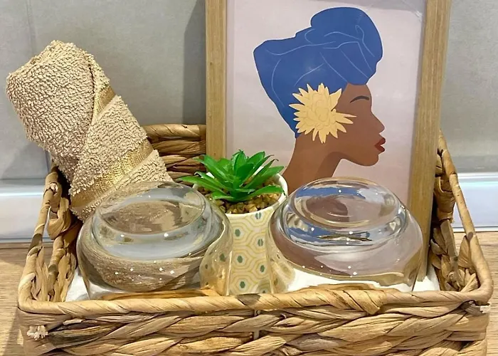 Cozy Center By Pikhost